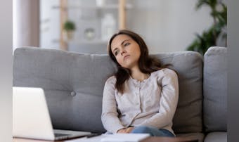 頭から離れない人がいる心理とは?特...