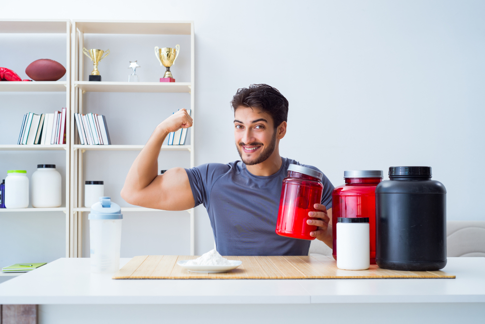筋トレ民は一日にタンパク質をどのくらい摂取すべき？高タンパクなおすすめ食材も紹介！