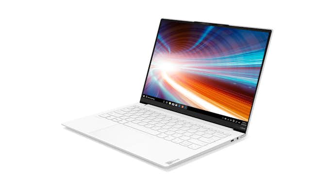 ビジネスマン・大学生におすすめのノートパソコンはレノボ(Lenovo) Yoga Slim 750i Carbon
