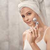 顔のたるみを取る方法|たるむ原因&改善するエクササイズメニューを解説!