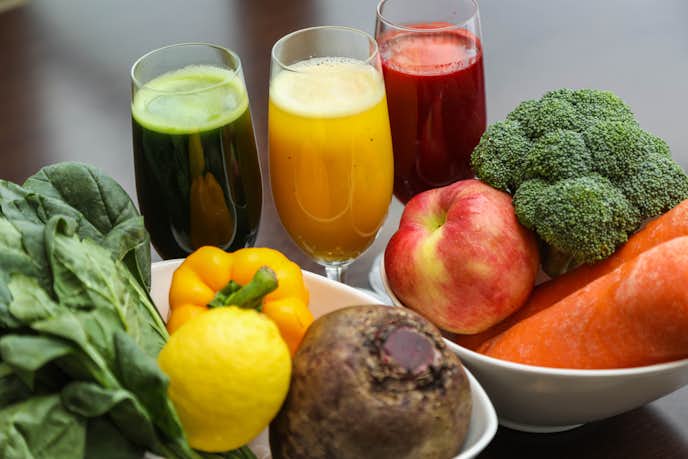 ダイエットにおすすめの野菜ジュースランキング15選 低カロリー 低糖質な飲み物とは Smartlog ダイエットにおすすめの野菜ジュースランキング15選 低カロリー 低糖質な飲み物とは Smartlog