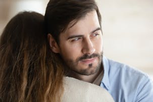 旦那と別れたい時はどうすればいい 必要な準備や穏便に離婚する方法を解説 Smartlog