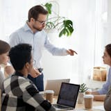 【キツいのは愛情?】厳しい上司の心理。目上...
