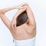 肩周りの可動域を広げるストレッチ法｜肩甲骨を柔らかくする柔軟体操を紹介！