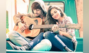 女性が歌う邦楽ラブソングのおすすめ特集 女性目線で歌われた恋愛の名曲とは Smartlog 女性が歌う邦楽ラブソングのおすすめ特集 女性目線で歌われた恋愛の名曲とは Smartlog
