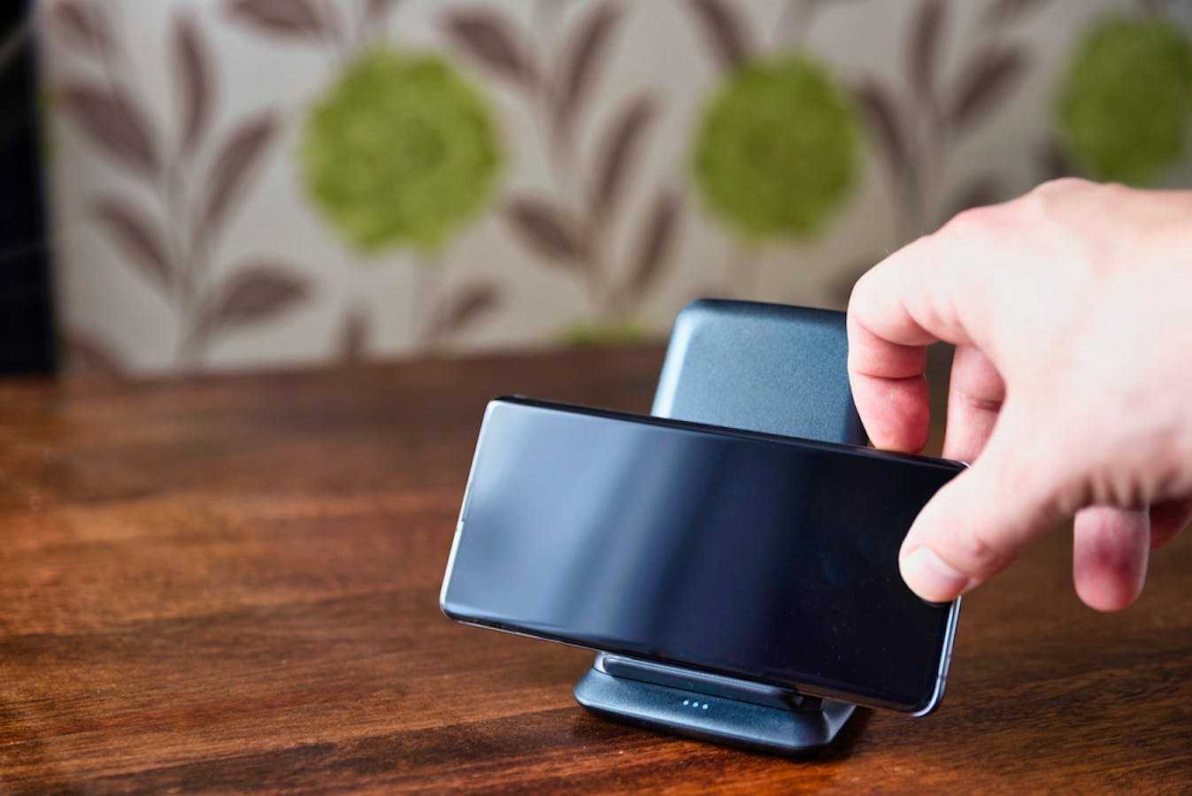 スマホスタンドのおすすめ21選 おしゃれで使い勝手抜群な人気スマホ台を大公開 セレクト スマホスタンドのおすすめ21選 おしゃれで使い勝手抜群な人気スマホ台を大公開 セレクト