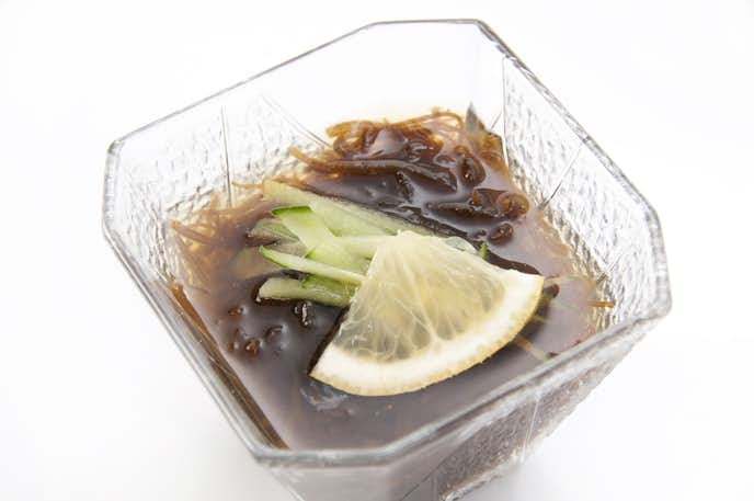 もずくはダイエットに効果的 痩せる正しい食べ方やおすすめレシピを紹介 Smartlog もずくはダイエットに効果的 痩せる正しい食べ方やおすすめレシピを紹介 Smartlog