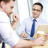 上司に気に入られてる&好かれてるサインとは?お気に入りの部下に見せる態度を大公開