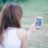 元彼と連絡を取り続ける女性は復縁できる?嫌...