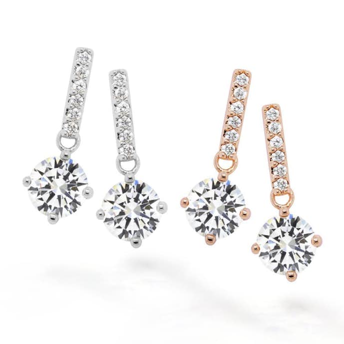 ホワイトデーに彼女が喜ぶピアス8選 おすすめレディースブランド特集 Smartlog ホワイトデーに彼女が喜ぶピアス8選 おすすめレディースブランド特集 Smartlog