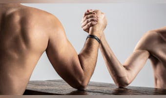 ガリガリな男性におすすめの筋トレメニュー｜筋肉をつけて体重を増やすトレーニング方法とは