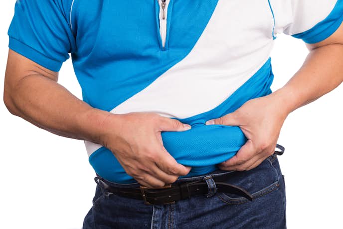 男性は30,40代になると内臓脂肪がつきやすい理由｜太る原因を解説！