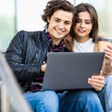 好きな人に嫉妬するのはどうして?妬いてしま...