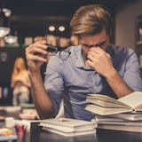 頑張る人の特徴や性格とは?真面目に努力を継...