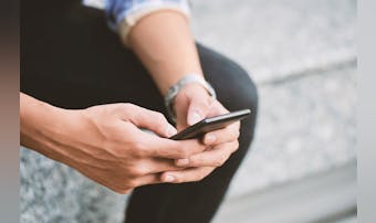 彼氏と喧嘩した時の仲直り方法は 気まずい空気を変える きっかけ を解説 Smartlog 彼氏と喧嘩した時の仲直り方法は 気まずい空気を変える きっかけ を解説 Smartlog