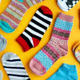 暖かい靴下のおすすめ14選|レディース用の人気防寒ソックスを大公開