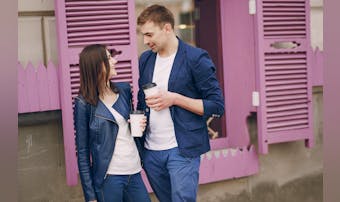 好きな人に素直になれない男の特徴とは 素直じゃない男性の好意を確かめるコツを紹介 Smartlog 好きな人に素直になれない男の特徴とは 素直じゃない男性の好意を確かめるコツを紹介 Smartlog