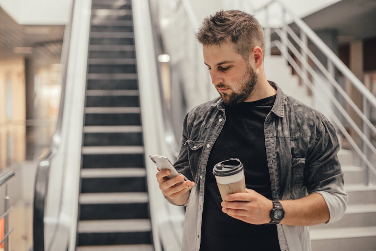 元彼がうざい しつこい 別れた彼氏を見返して後悔させるコツを大公開 Smartlog 元彼がうざい しつこい 別れた彼氏を見返して後悔させるコツを大公開 Smartlog