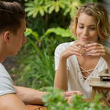 話が面白くない男性の特徴とは?つまらない人...
