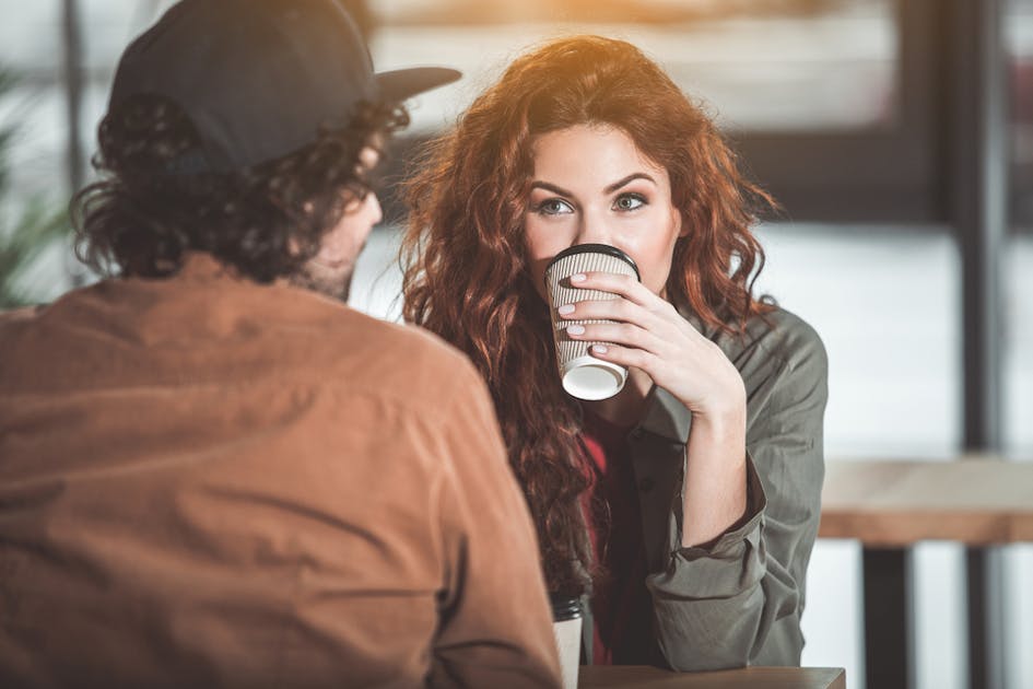 付き合ってないのに ハグしたい と言われた時の対処法 ハグしたがる男性心理も解説 Smartlog 付き合ってないのに ハグしたい と言われた時の対処法 ハグしたがる男性心理も解説 Smartlog