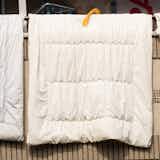 布団干しシートのおすすめ7選｜汚れを気にせず寝具を干せる人気商品をご紹介