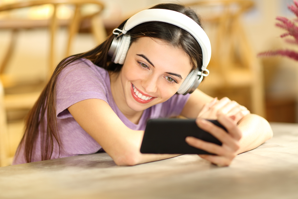 IRIAM(イリアム)とは？視聴＆配信方法などの使い方を解説！