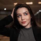 目を合わせない女性の心理とは?うつむいてたり顔を見ないのは嫌われてるから?