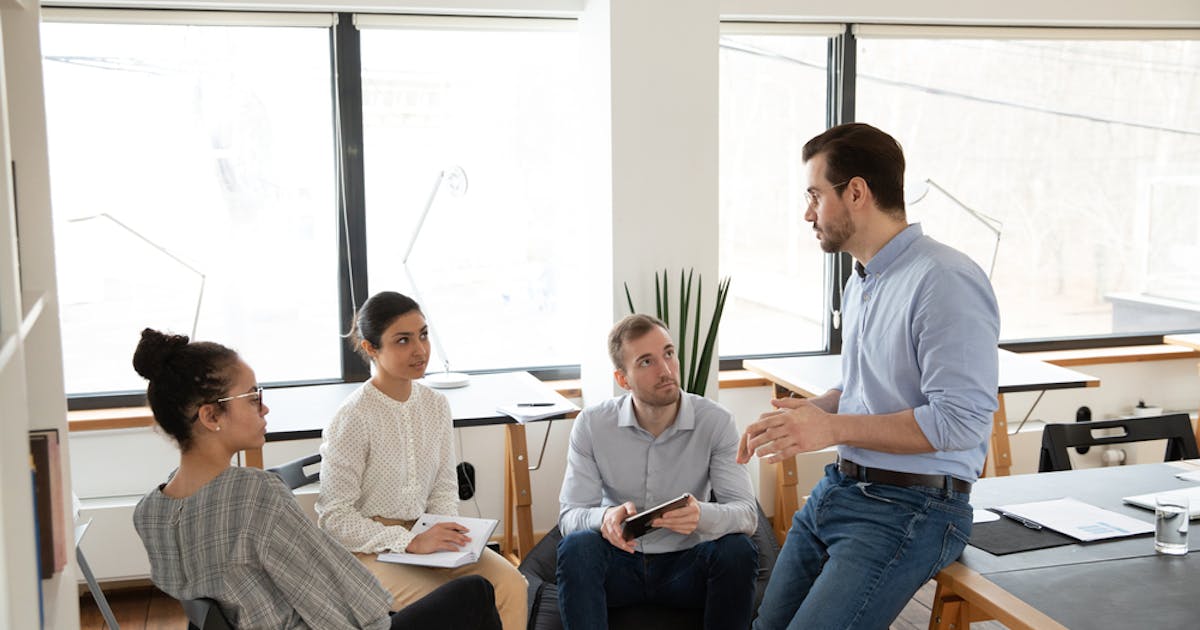 上司が部下に恋をするってあり得る 女性部下を好きになるきっかけとは Smartlog 上司が部下に恋をするってあり得る 女性部下を好きになるきっかけとは Smartlog