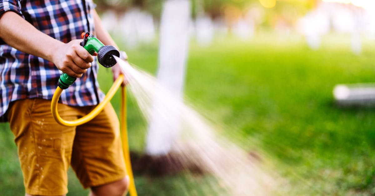 散水ホースのおすすめ15選 水撒きや掃除などに便利と高評価なグッズを紹介 Smartlog 散水ホースのおすすめ15選 水撒きや掃除などに便利と高評価なグッズを紹介 Smartlog