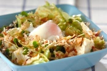 夕食レシピ. 豆腐の満足サラダ