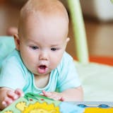 飛び出す絵本のおすすめ15選|子供が喜ぶ仕...