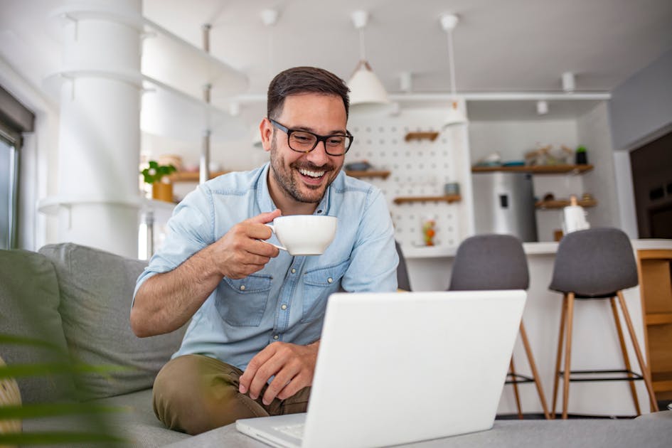 40代男性が好きな人に見せる態度とは 大人な男の脈ありサインを徹底解説 Smartlog
