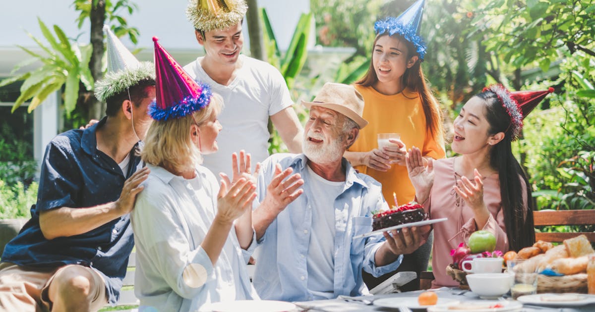 邦楽 バースデーソングのおすすめ一覧 誕生日のお祝いに最適な人気曲を大公開 Smartlog 邦楽 バースデーソングのおすすめ一覧 誕生日のお祝いに最適な人気曲を大公開 Smartlog