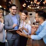 「私のこと好きなのかな?」と思ったら観察して!職場男性の脈ありサインを大公開