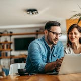 年上女性の脈ありサインは会話でわかる。男性...