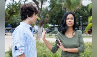 振られた時の返事は何が正解?相手に...