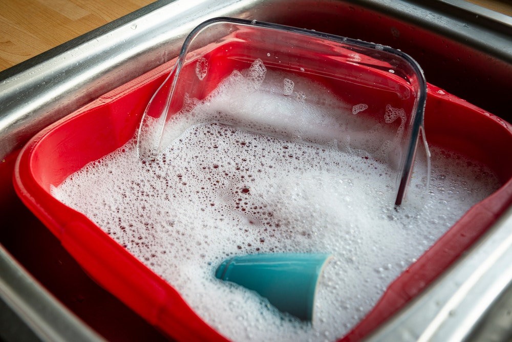 洗い桶のおすすめ15選｜食器洗いの節水にも役立つ人気キッチングッズを大公開 | Smartlog