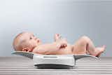 赤ちゃん用体重計のおすすめ5選｜1g単位で正確に測れるベビースケールを徹底比較