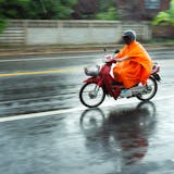 バイク用レインコートのおすすめ10選|雨で...