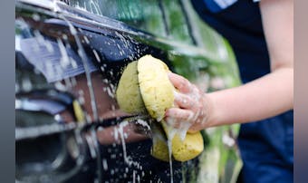 洗車スポンジのおすすめ10選｜泡立ちが良くて汚れをしっかり落とす人気アイテムとは？