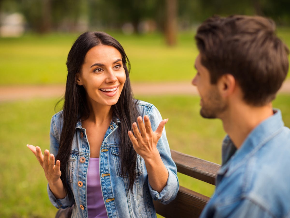 会話が弾む面白い話題一覧 話が盛り上がるトークテーマ ネタ お題を大特集 Smartlog 会話が弾む面白い話題一覧 話が盛り上がるトークテーマ ネタ お題を大特集 Smartlog