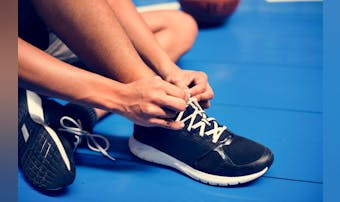 室内シューズのおすすめ13選｜ジムや体育館での運動で使いやすい靴を大公開