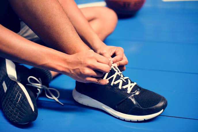 室内シューズのおすすめ13選 ジムや体育館での運動で使いやすい靴を大公開 Smartlog 室内シューズのおすすめ13選 ジムや体育館での運動で使いやすい靴を大公開 Smartlog