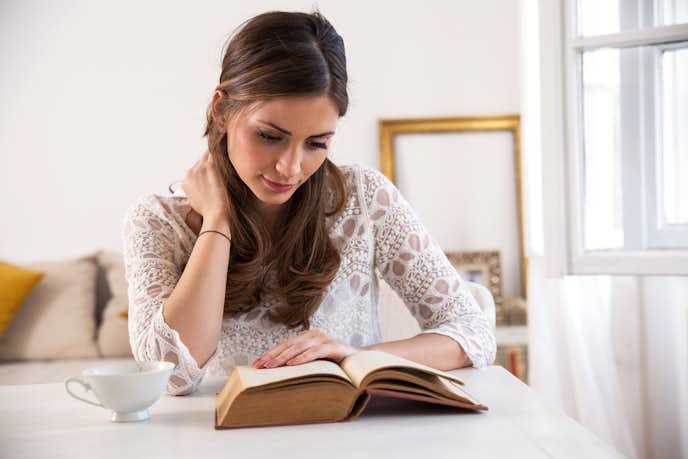 読んでおきたい哲学書のおすすめ一覧 初心者でも理解しやすい入門書も紹介 Smartlog 読んでおきたい哲学書のおすすめ一覧 初心者でも理解しやすい入門書も紹介 Smartlog