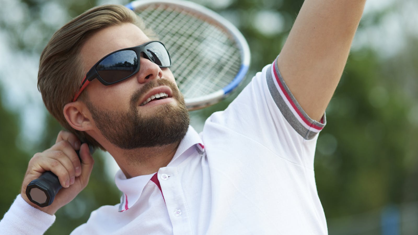 テニス用サングラスのおすすめ集 選び方 試合中の眩しさを軽減する人気商品を厳選 セレクト テニス用サングラスのおすすめ集 選び方 試合中の眩しさを軽減する人気商品を厳選 セレクト