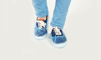 シューズカバーのおすすめ10選｜雨の日による靴の汚れ防止に効果的なグッズを紹介！