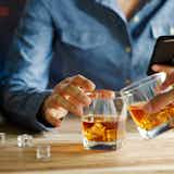 ウイスキーグラスおすすめ10選。おしゃれでかっこいい人気グラスを大公開