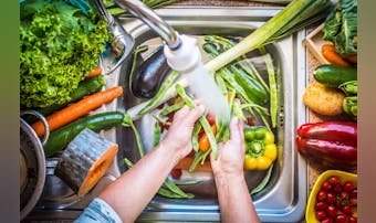 野菜洗浄剤の人気おすすめ特集｜天然素材で安全に食材を洗えるアイテムとは？