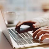 “ネット弁慶”の意味や特徴とは?イキってる...