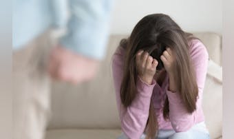 振った彼女に未練なし?復縁できる可...